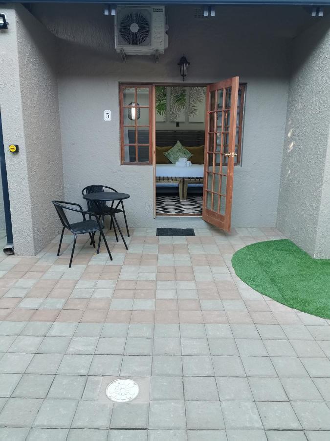 Guest Suites On Connor Μπλουμφοντέιν Εξωτερικό φωτογραφία